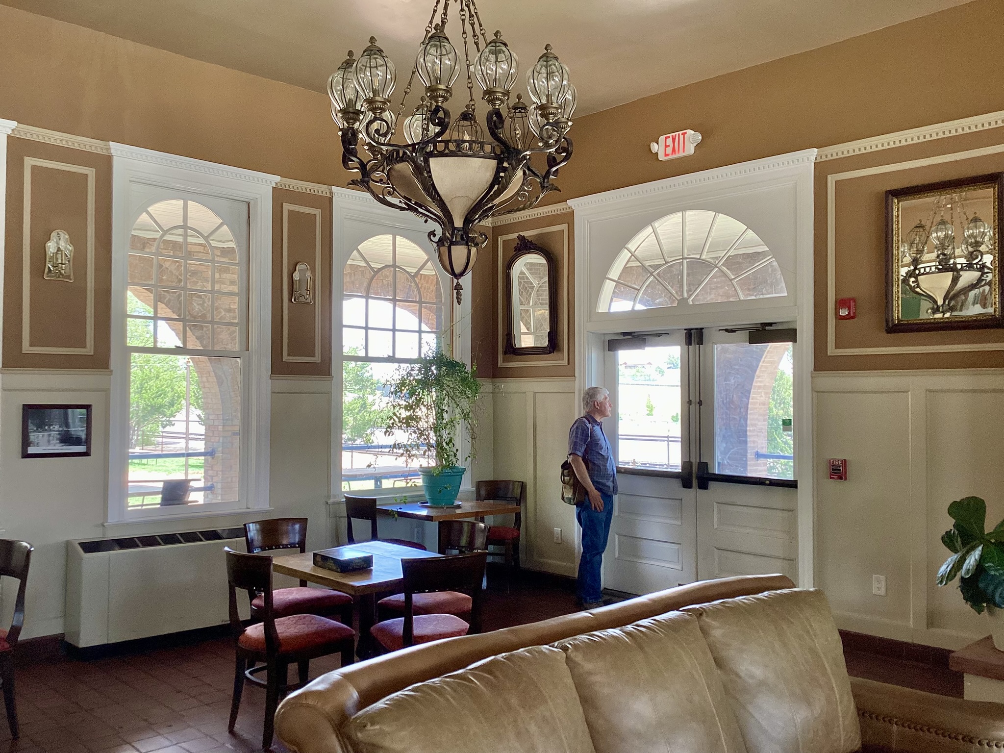 Castañeda Hotel interior