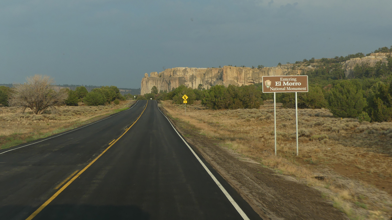 approaching El Morro