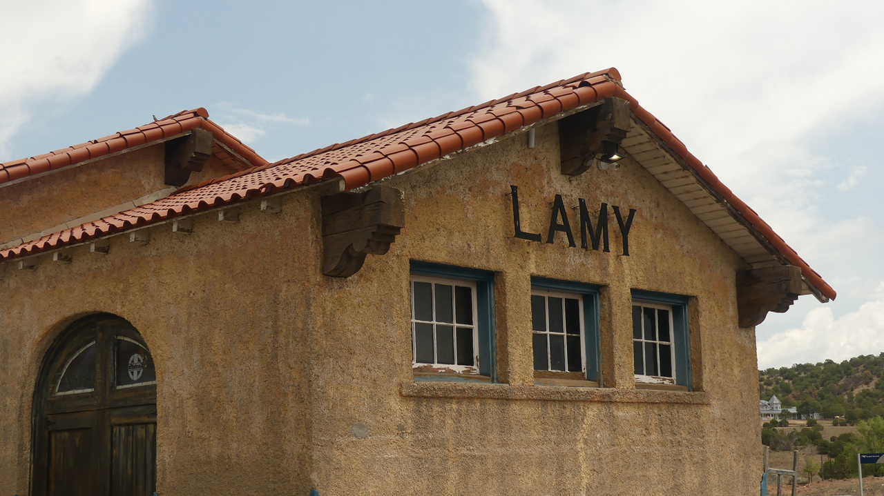 Lamy train station