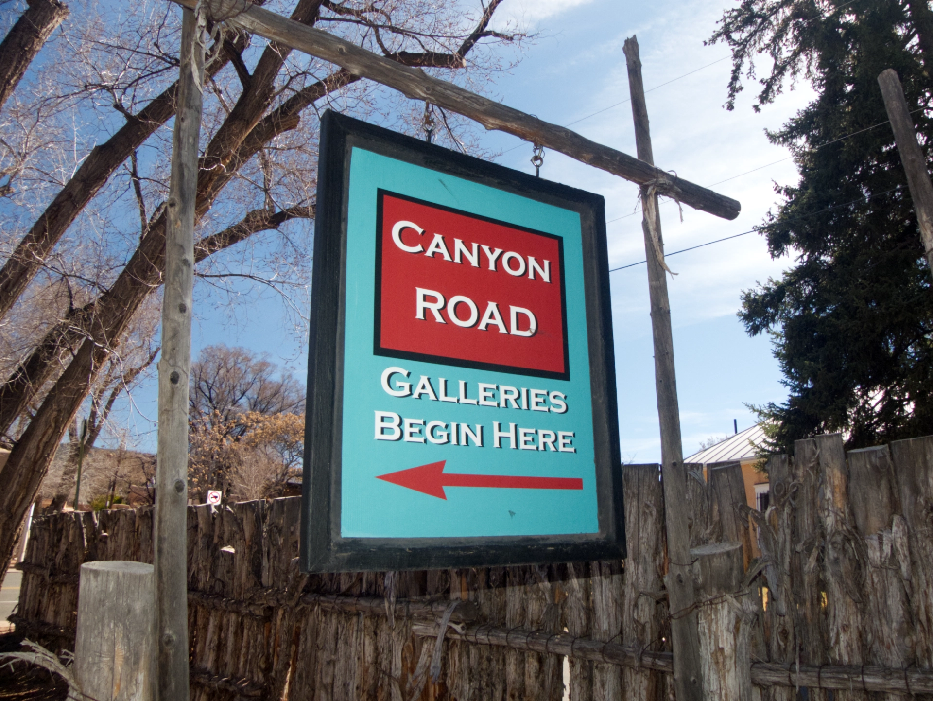 Canyon Road entrance