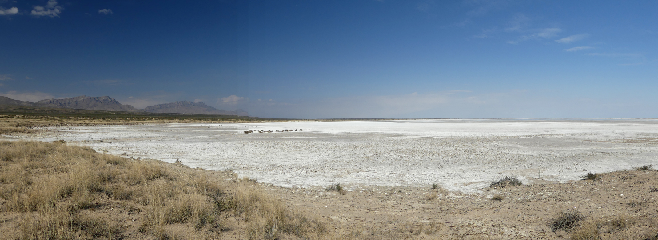 Lake Lucero panorama