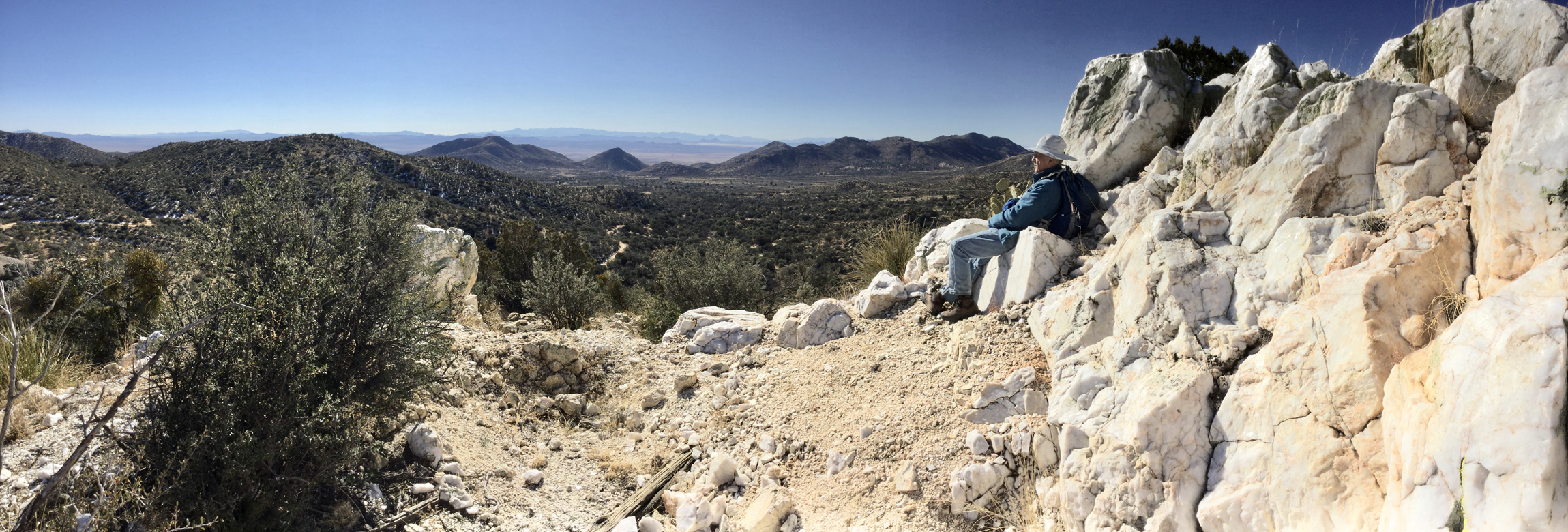 panorama from the top of the quartz mountain
