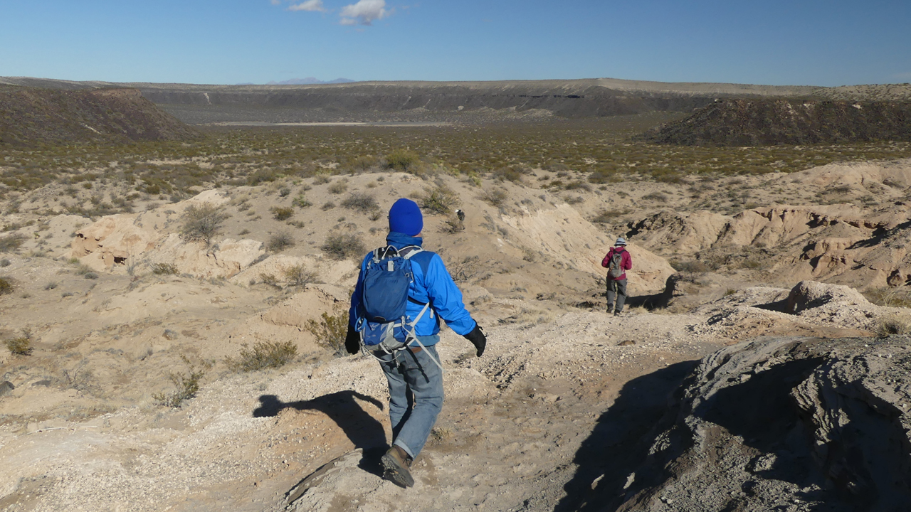 Cattle Trail into Kilbourne Hole