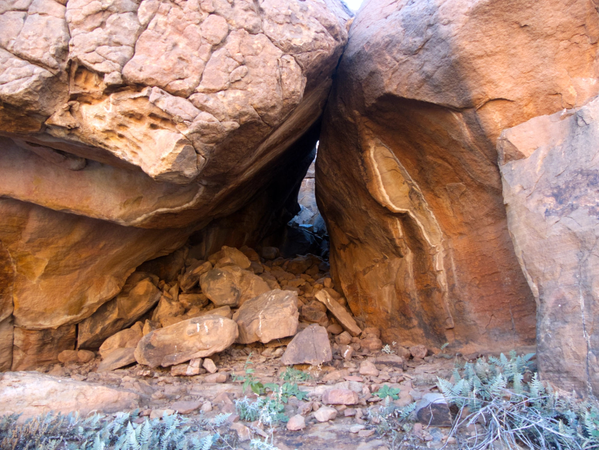 larger boulders forming a cave
