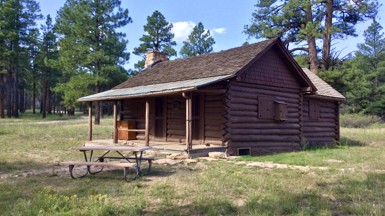 Hull Cabin exterior