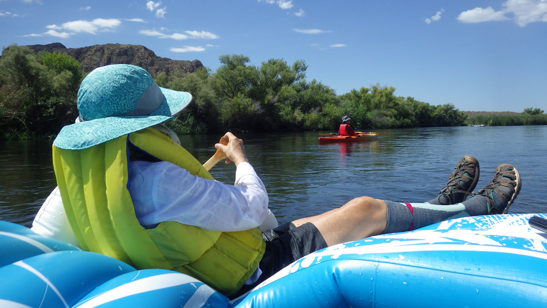 Leaky Floatie